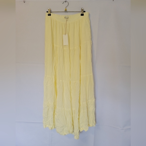 Z Supply Dresses & Skirts - Z Supply sunrise skirt medium NWT